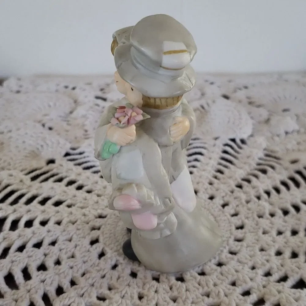 Adorable Vintage Porcelain Hobo Wedding Cake Topper